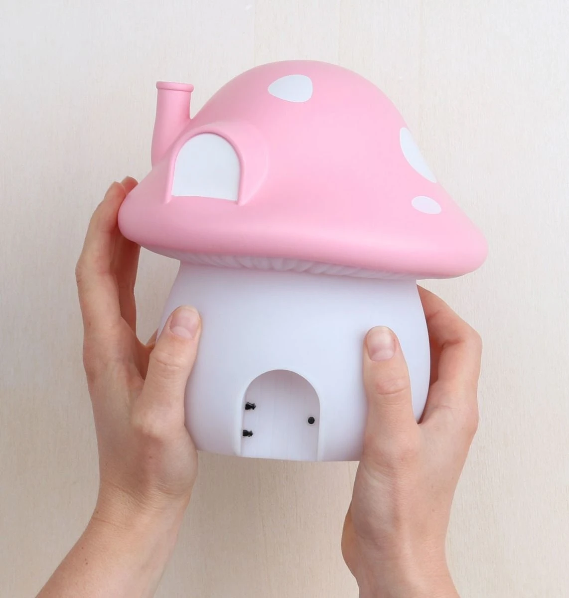 Nachtlamp Paddenstoelhuis - Elfje A Little Lovely Company 8 Nachtlamp Paddenstoelhuis - Elfje A Little Lovely Company - Afbeelding 8